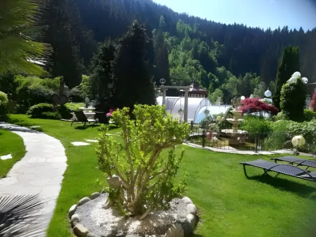 Liebevoll gestalteter Garten